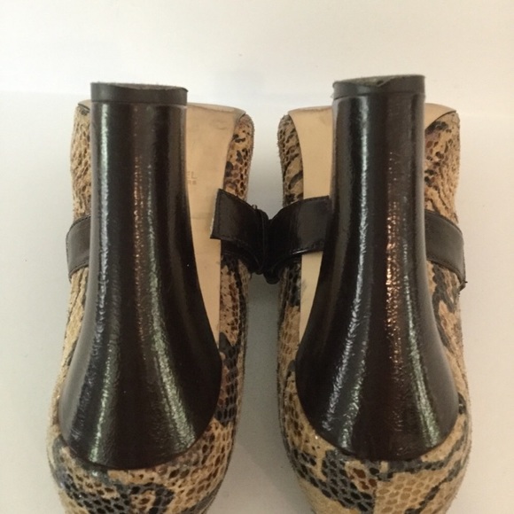 Michael Kors Faux Python Pumps | 7.5 - Picture 6 of 7